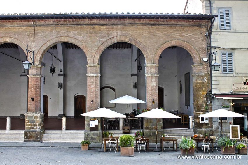 Loggia da Piazza del Popolo